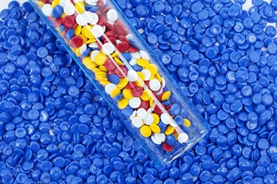 Demann mondyal pou granules plastik resikle pral rive nan 20 milya dola pa 2025